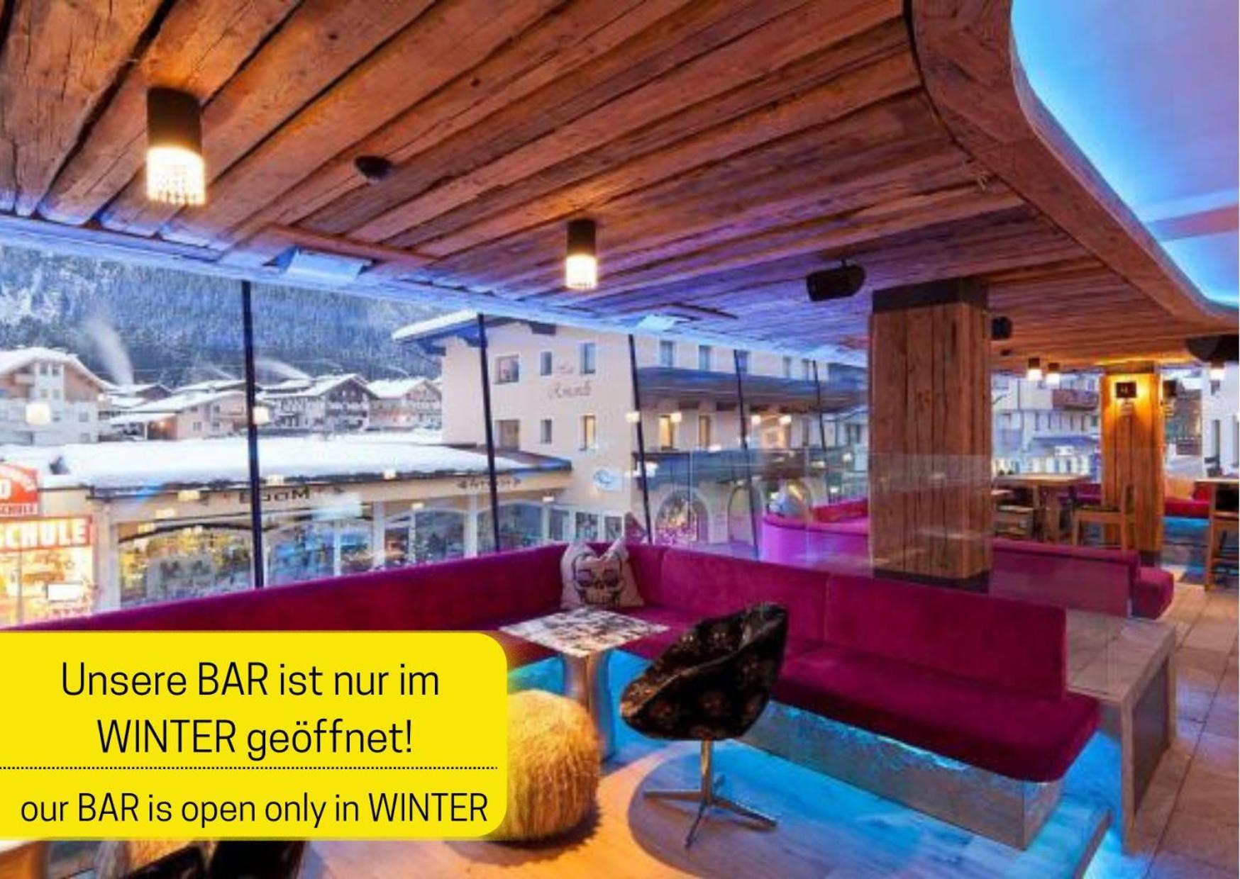 Partyhouse Harakiri Stay Different 60 Seconds To Mountains! Free Parking! Self Check-In Mayrhofen Bagian luar foto